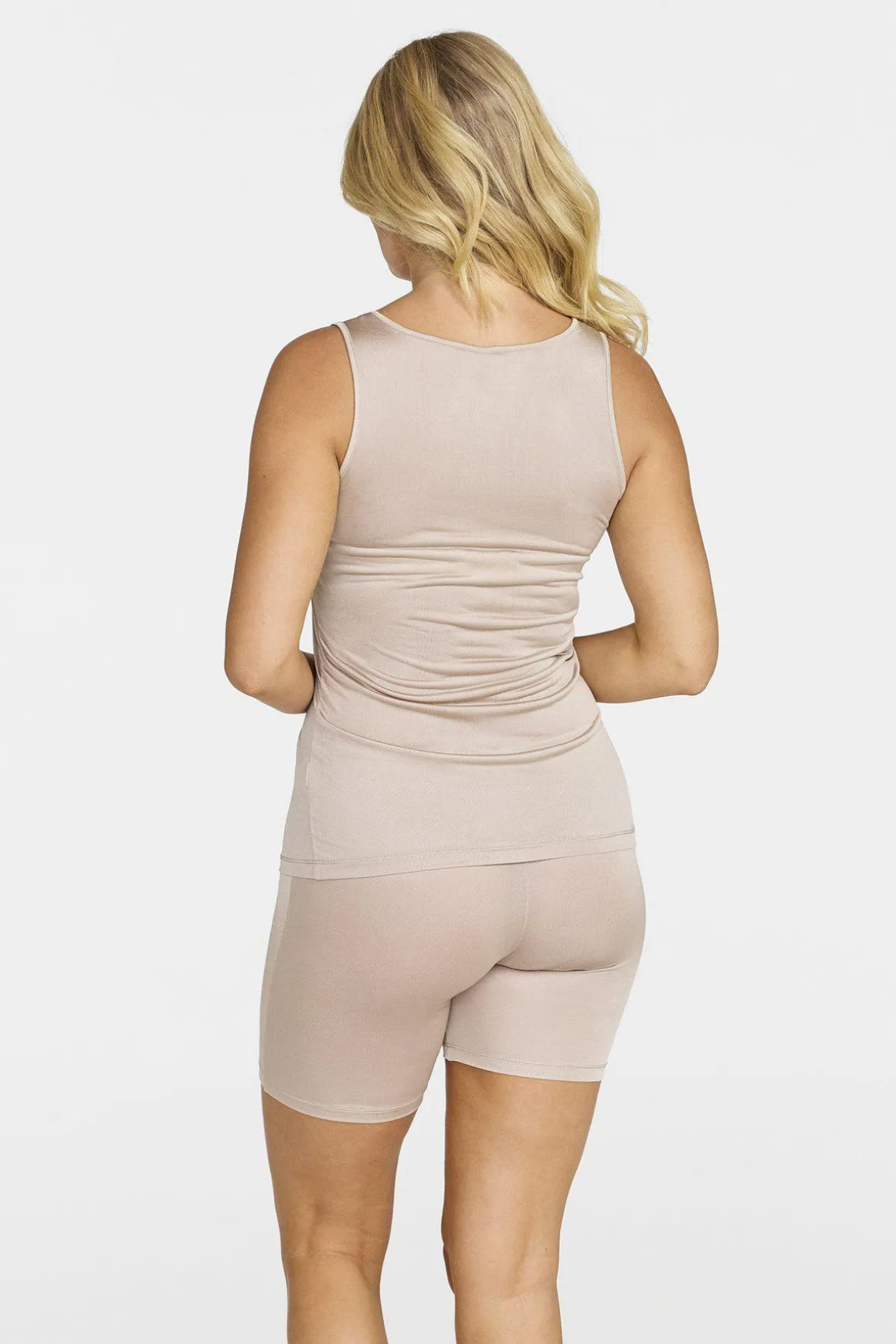 cykelbyxor_i_siden__nouga_3.webp Cykelbyxor i siden - Nougat