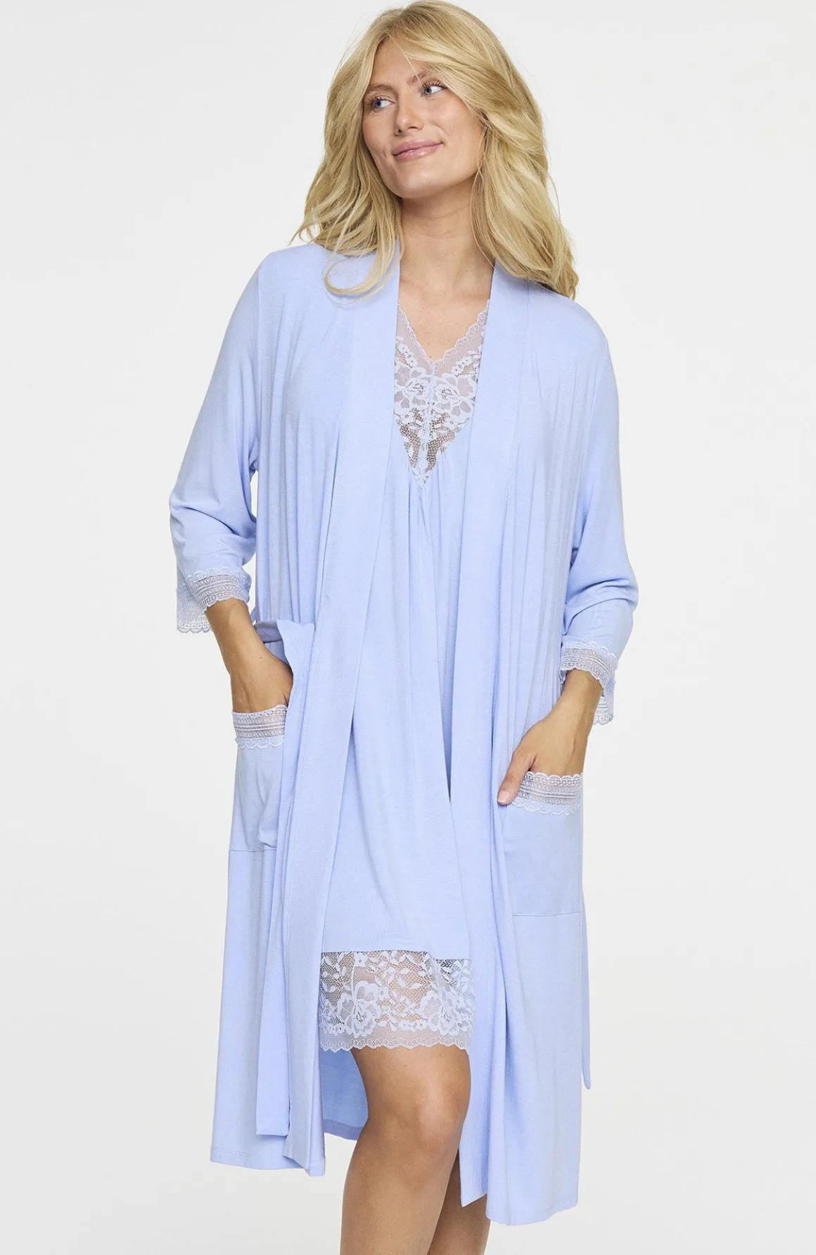 morgonrock__blue_lavender_0-1.webp Morgonrock - Blue lavender