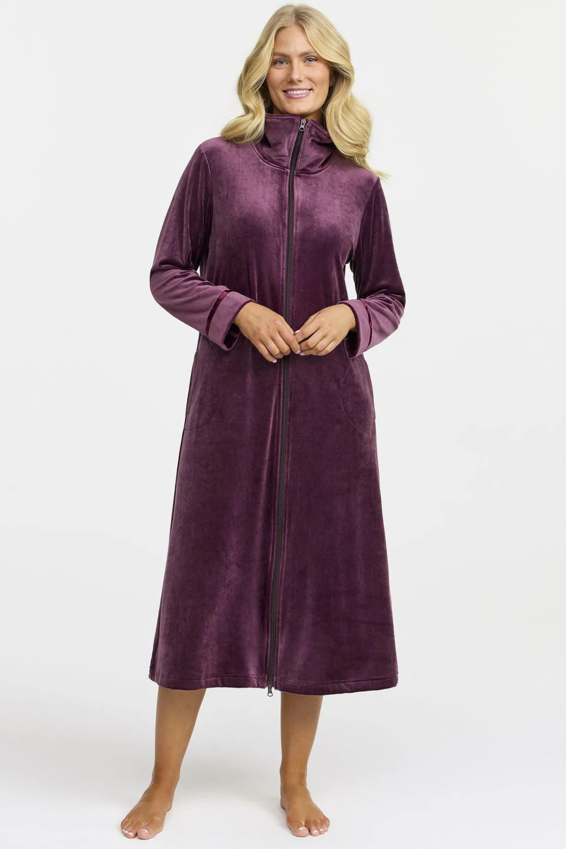 morgonrock__dark_plum_0.webp Morgonrock - Dark plum