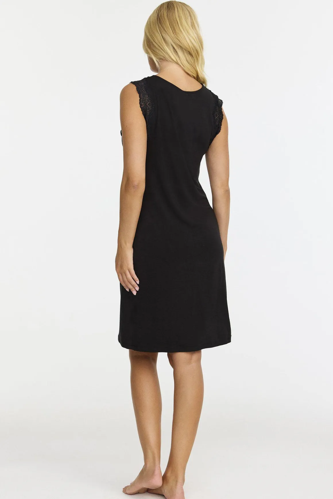 nattlinne__black_1.webp Nattlinne - Black
