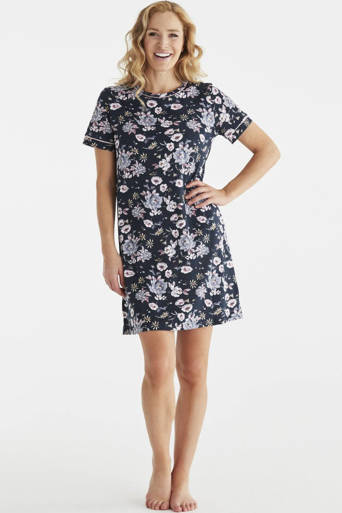 nattlinne__navy_0-3.webp Nattlinne - Navy