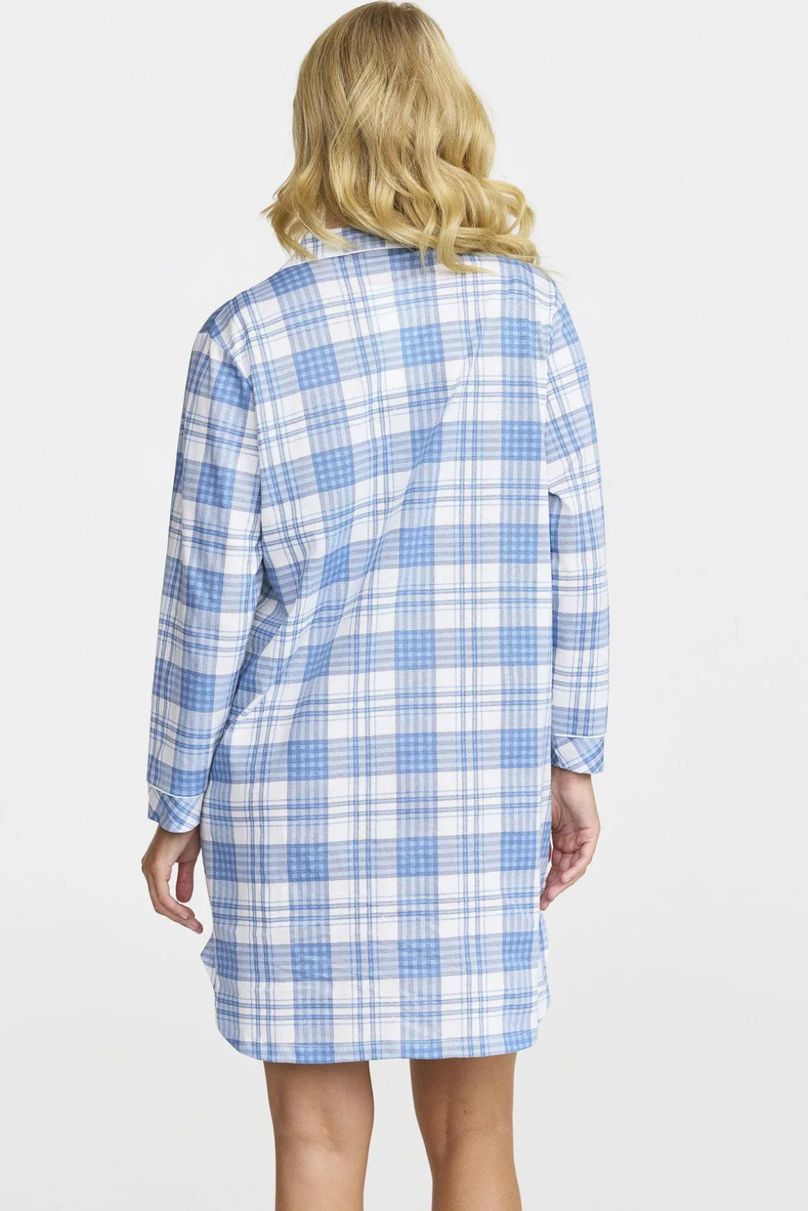 nattskjorta___blue_1.webp Nattskjorta - Blue