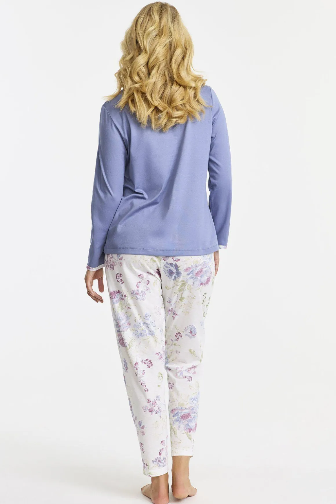 pyjamas__ivory_1-1.webp Pyjamas - Ivory