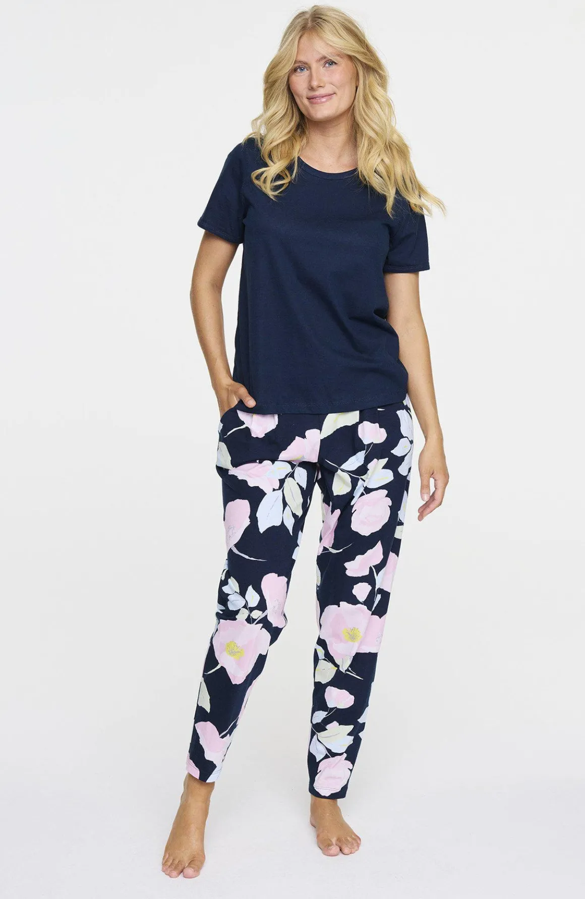 pyjamas__navy_0-2.webp Pyjamas - Navy
