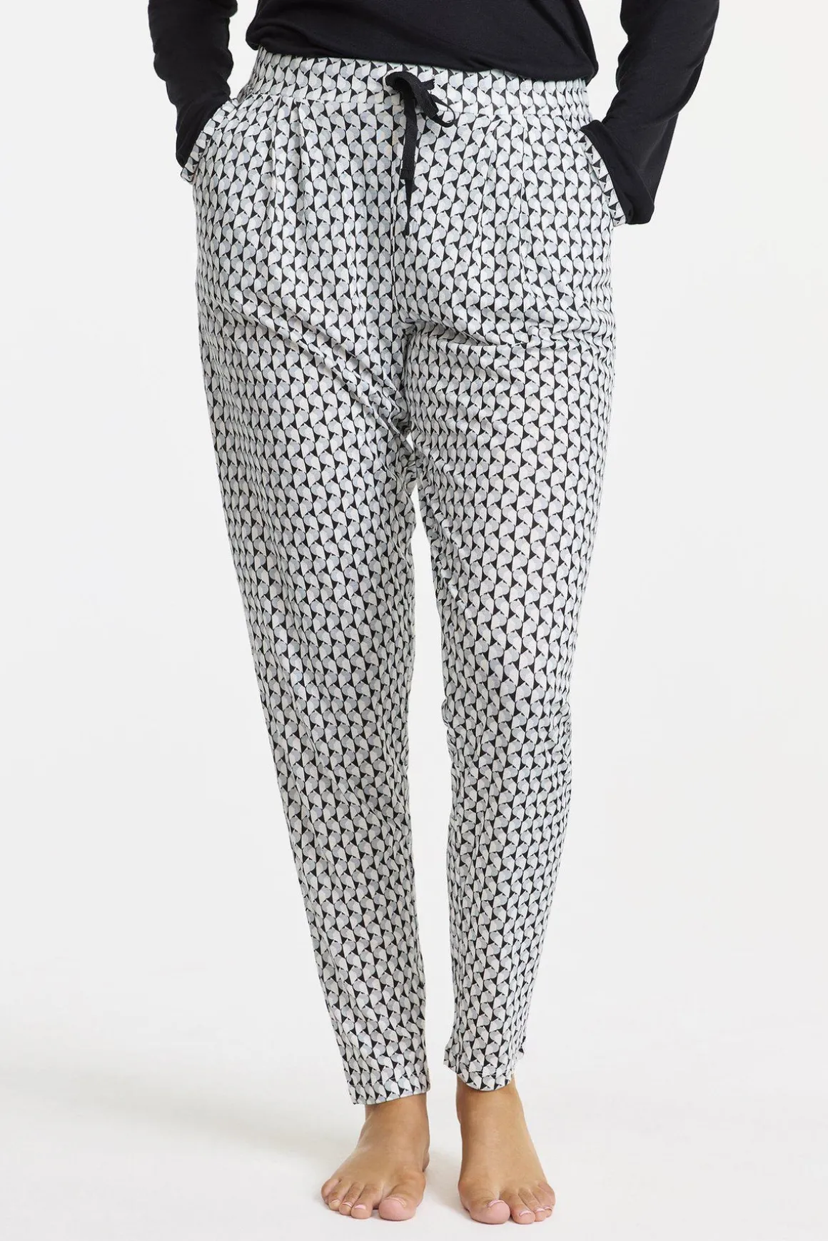pyjamasbyxor__blackwhite_0.webp Pyjamasbyxor - Black/white