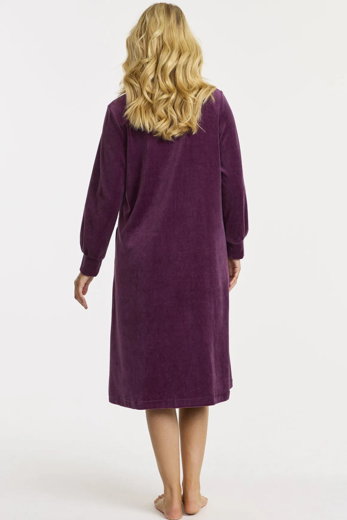 velourrock__aubergine_1.webp Velourrock - Aubergine